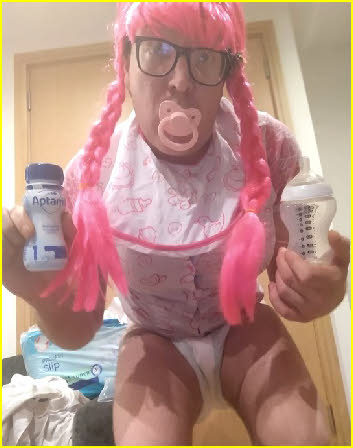 London solicitor Hugo exposed as a cross-dressing sissy baby girl London solicitor Hugo exposed as a cross-dressing sissy baby girl