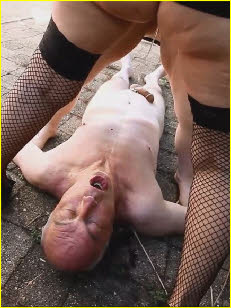 Loser male Rob Venuta used as a human urinal by dominant lady