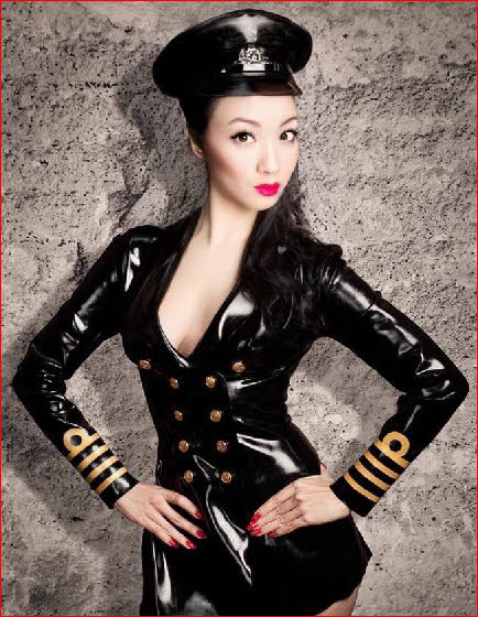 Japanese domme Mistress Azumi in London