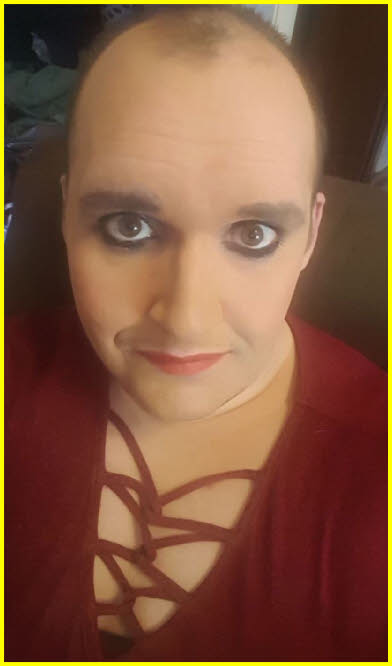 Sissy Zoe exposed without wig