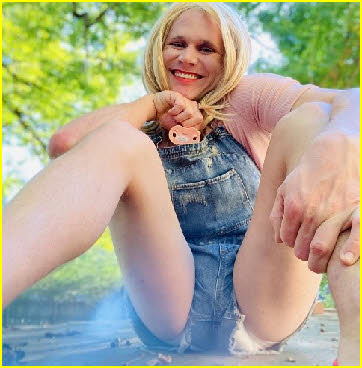 ABDL sissy baby girl Sissafrissy ABDL sissy baby girl Sissafrissy