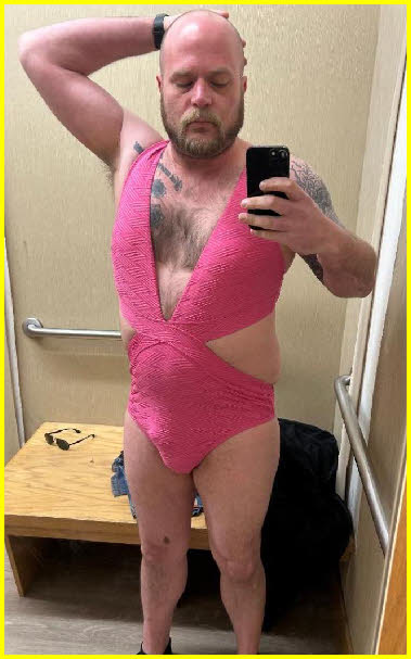 Pathetic sissy loser Jared looking like a dickhead in a girlie pink swimsuit Pathetic sissy loser Jared looking like a dickhead in a girlie pink swimsuit